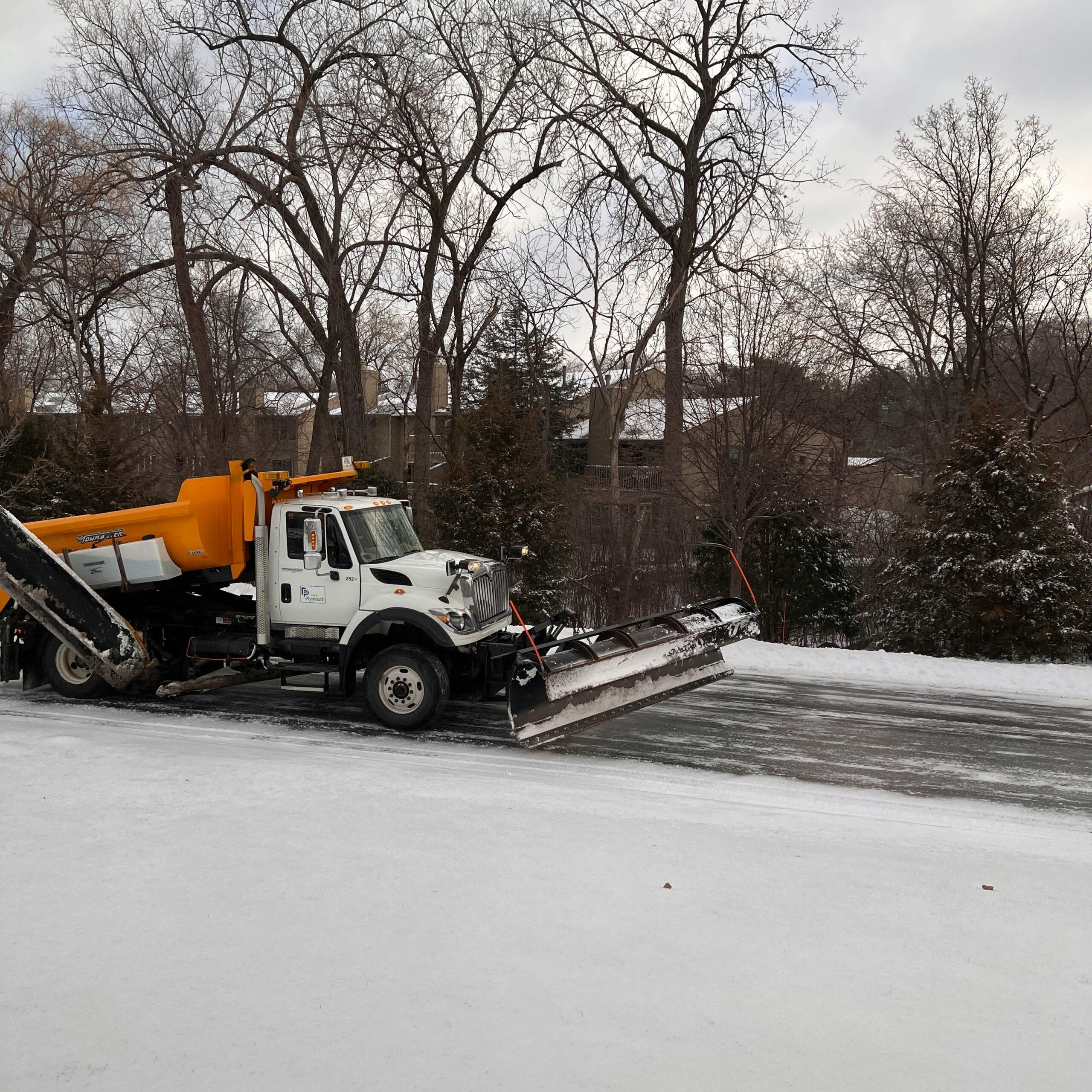 How to Decide When to Repair, Lease, or Buy New Snow & Lawn Care Equipment